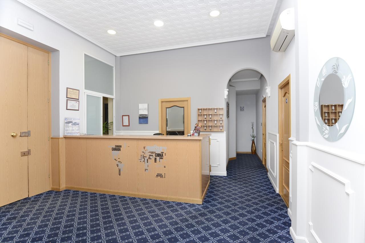Hostal Biarritz Madrid Eksteriør bilde
